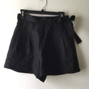 ASTR THE LABEL Linen shorts